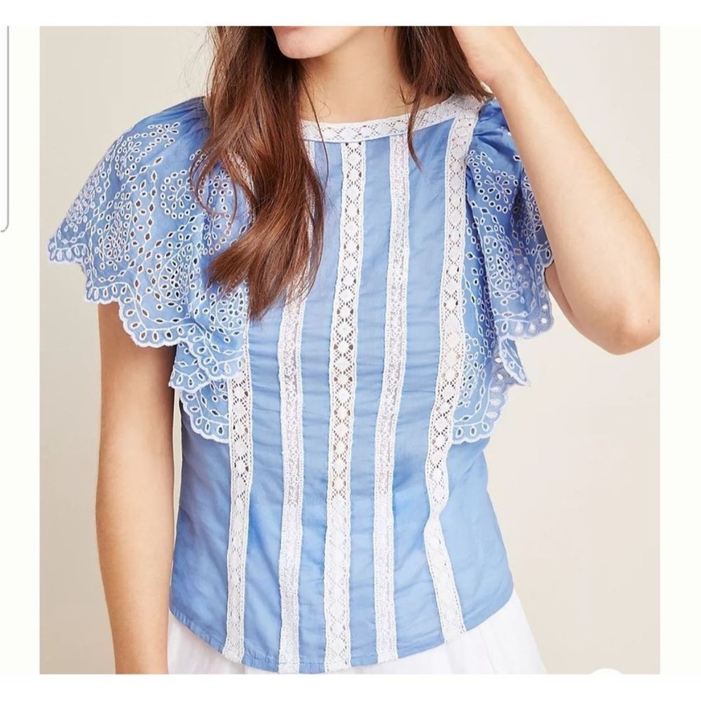Anthropologie Blue Eyelet Lace Flutter Sleeve Blouse 6 Romantic Cotton Size 6